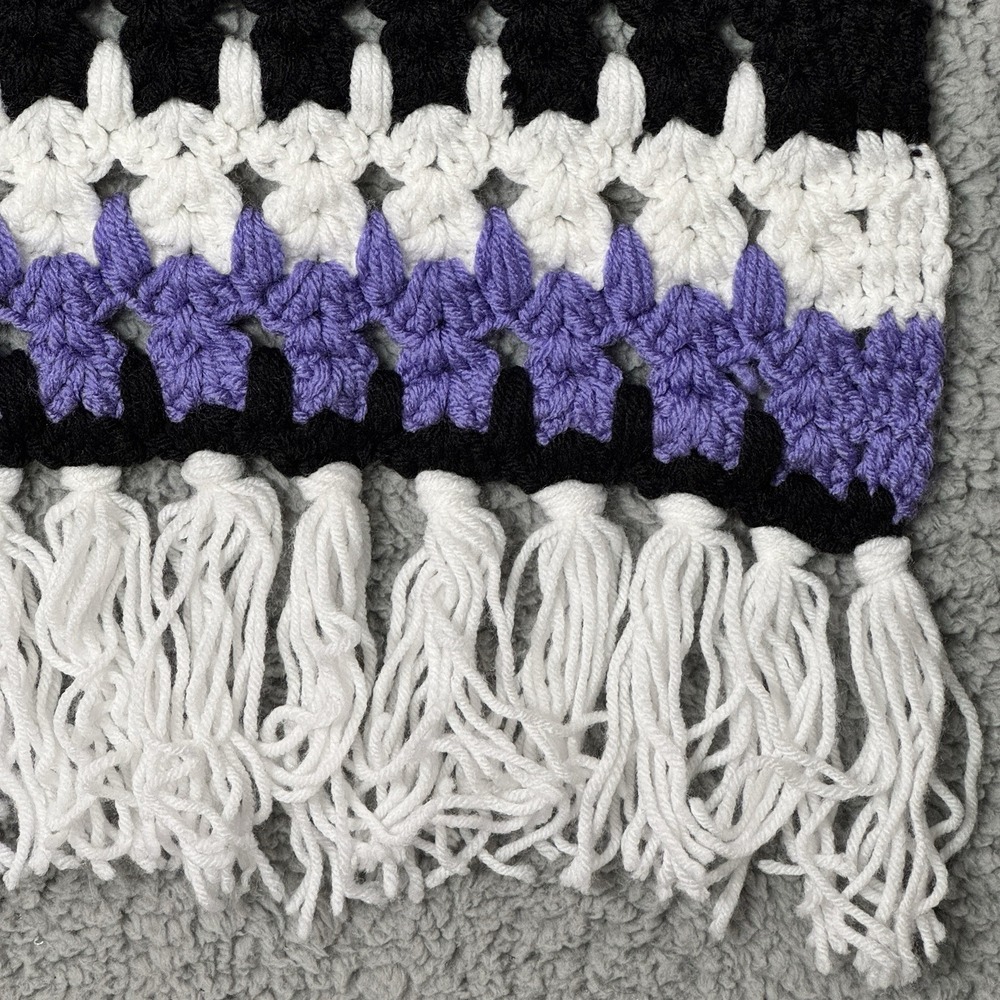 Handmade Chunky Crocheted Throw Blanket Tassels 56x72" Afghan Purple White Black - Picture 5 of 5